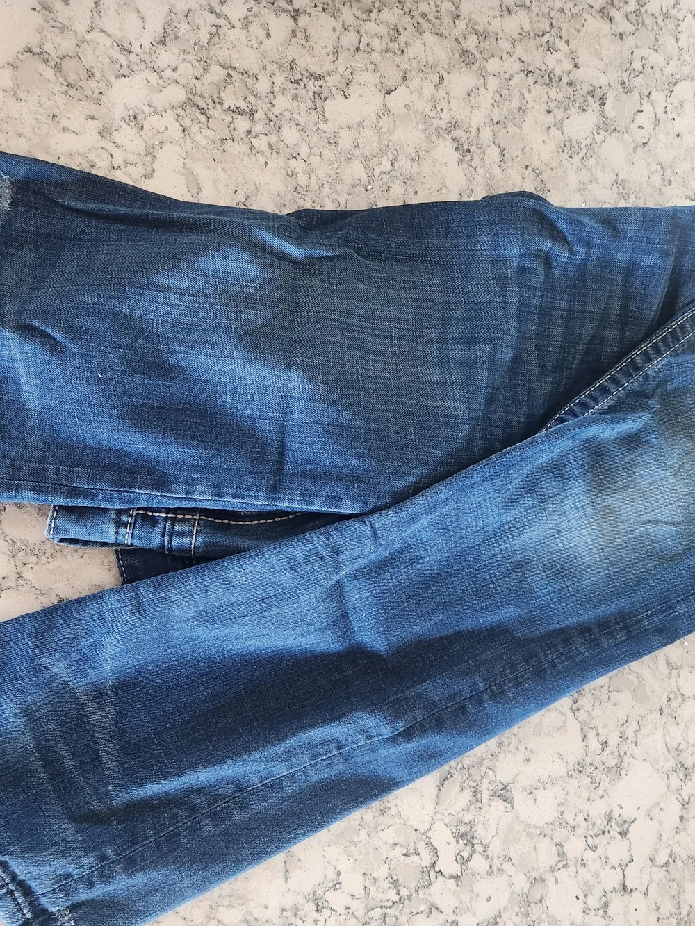 Buckle Men’s Blue Straight Jeans - Classic Pocket Stitch